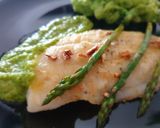 Foto del paso 5 de la receta Merluza con salsa de espárragos