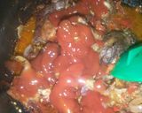 A picture of step 2 of Fried chicken in ketchup sauce.