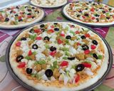 A picture of step 3 of Chicken Tikka Pizza 🍕🍕.
