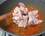 Foto langkah ke 4 dari resep Gulai Ayam Kentang.