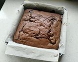 Foto del paso 9 de la receta Brownie de chocolate con dulce de leche y helado de vainilla