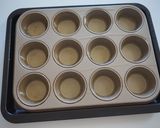 Foto langkah ke 1 dari resep Yorkshire Pudding.