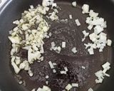 Podwójny omlet ziemniaczany i z cukinii (niskotłuszczowy) Tortilla de patatas krok przepisu 2 zdjęcie
