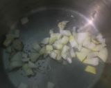 Foto langkah ke 3 dari resep No food waste egg drop soup.