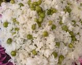 صورة لخطوة 2 من وصفة رز ابيض بالبسلة (بازيلا)