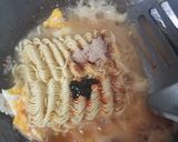 Foto langkah ke 3 dari resep Mie Goreng Nyemek.