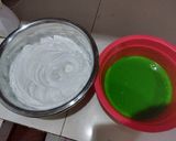 Foto langkah ke 6 dari resep Keto Chiffon Cake Pandan Sugar & Gluten Free.