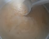 A picture of step 3 of Maggie masala daliya khichdi.