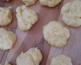 Foto langkah ke 3 dari resep Donat Empuk Banget, Harus Coba!.