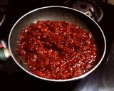 चविष्ट आणि पौष्टिक बीटरूट हलवा..(Beetroot Halwa Recipe In Marathi) रेसिपी स्टेप 9 फोटो 