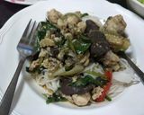 รูปขั้นตอนการทำที่ 3 ของ ขนมจีนแกงไก่(แถมตีนไก่)