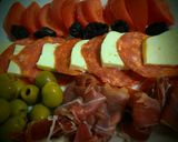 Foto del paso 2 de la receta: FIAMBRES Españoles con Tomate y Queso de la Tierra