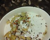 A picture of step 4 of Basan ka halwa.