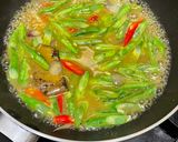 Foto langkah ke 4 dari resep Tumis Tempe Buncis Bumbu Ungkep Ayam.