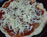 Foto langkah ke 4 dari resep Pizza Teflon Sederhana 💚.