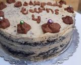 A picture of step 8 of Naked chocolate cake.