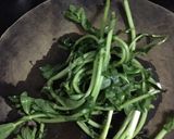 Hình bước làm 3 của món Canh cá khoai rau rút