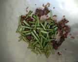 Foto langkah ke 2 dari resep Sawi Daging saos Lada Hitam.