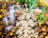 A picture of step 2 of Tempting black peas with gravy.