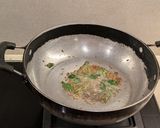 A picture of step 4 of Kanda Poha.