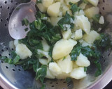 Foto del paso 1 de la receta: Acelgas con patatas y morcilla de Burgos