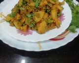 A picture of step 6 of Beans Aloo.