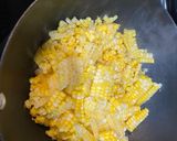 Foto del paso 3 de la receta: Crepes de maíz dulce y otra de espinacas con ricotta, gratinadas