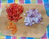 Foto langkah ke 2 dari resep Tumis Tahu & Kacang Panjang.