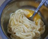 Foto langkah ke 3 dari resep Mie Bantal.