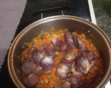 Foto del paso 2 de la receta: Mollejas con salsa de verduras y queso
