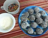 Foto del paso 2 de la receta: Trufas de choco (alto reciclaje)😋