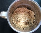 A picture of step 2 of Dahi vada.