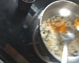 A picture of step 1 of Lemon upma.