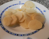 Foto del paso 1 de la receta: Pizza de patatas fritas y huevos