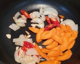 Foto langkah ke 2 dari resep Sapo Tahu Seafood.