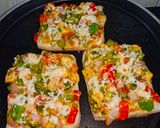 A picture of step 5 of Paneer Chilli Cheese Toast.