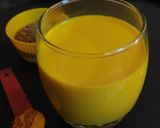 हल्दी अजवाइन मिल्क (Haldi ajwain milk recipe in hindi) रेसिपी चरण 3 फोटो