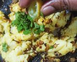 A picture of step 2 of Vada Pav /aloo chop burger.