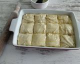 Φωτογραφία βήματος 8 της συνταγής Πατατόπιτα νηστίσιμη με μυρωδικά