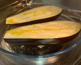 Foto del paso 1 de la receta: Berenjenas rellenas de atún