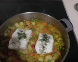 Foto del paso 4 de la receta: Merluza con aire gallego