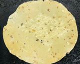 A picture of step 1 of Papad bhel.