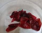A picture of step 2 of Aloobukharay ka sharbat.