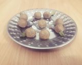 A picture of step 4 of Reviving Aaveri :The Traditional Fatigue-Fighting Laddu.