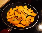A picture of step 2 of Fried Winter Squash.