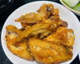 Hình bước làm 3 của món Cánh gà chiên nước mắm
