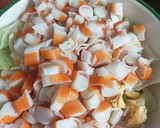 Foto del paso 3 de la receta: Ensalada de cangrejo