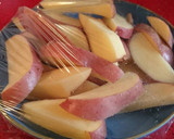 Foto del paso 2 de la receta: Gajos de patatas fritas