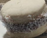 Foto del paso 4 de la receta: Alfajores de Maicena a puro dulce de leche!!☺️☺️