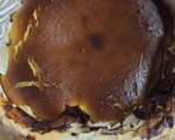 Foto langkah ke 4 dari resep Pistachio Basque Cheesecake.